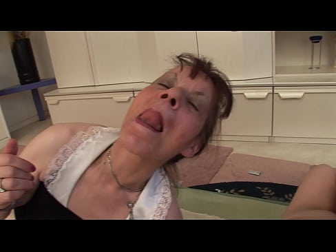 ❤️ To bestemødre og en bestefar har en trekant ️❌ Sex hos oss no.dewporn.ru